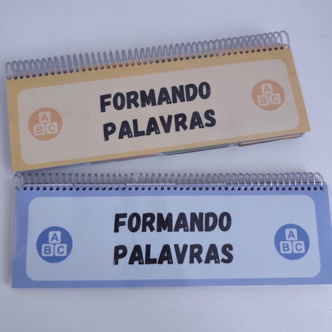 Livros Formando Palavras - Sílabas e Letras